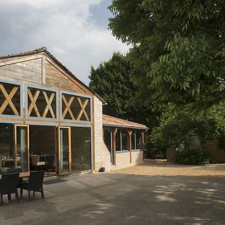 Chambres D'Hotes Les Delices De La Roche Louresse-Rochemenier Exteriér fotografie