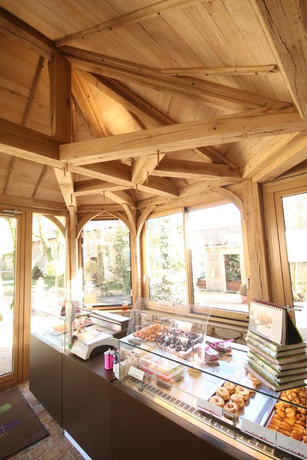Chambres D'Hotes Les Delices De La Roche Louresse-Rochemenier Exteriér fotografie